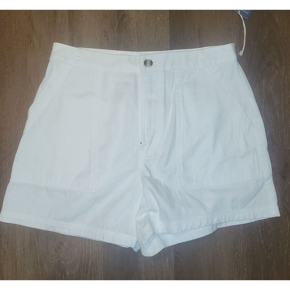 High Rise Utility Short White NWT Universal Thread sz 8